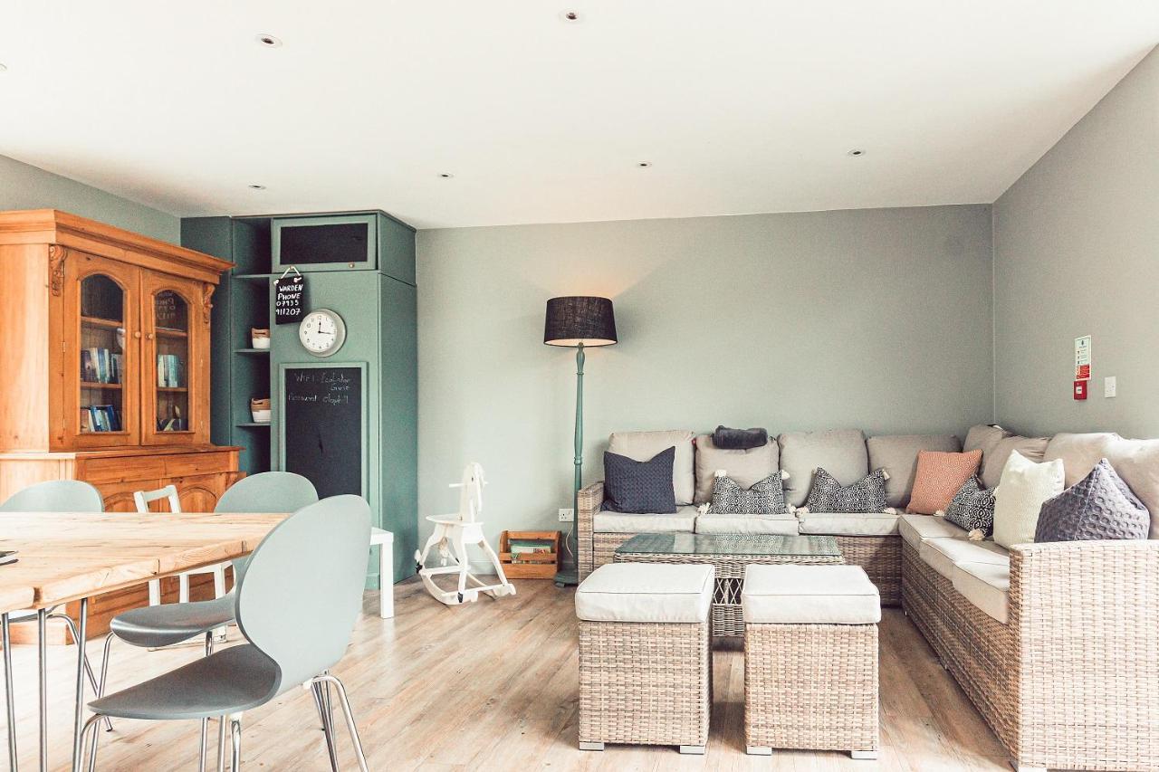 Clophill Eco Lodges Bagian luar foto