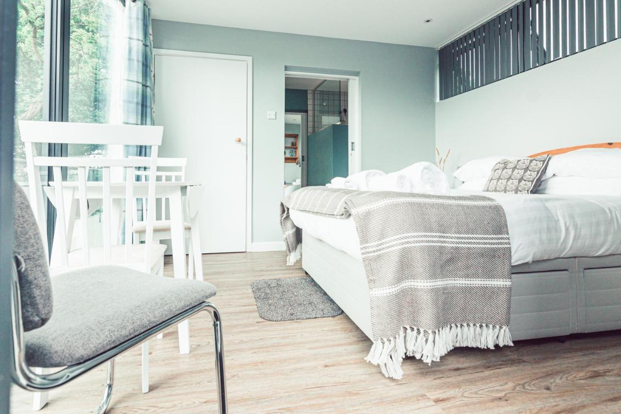 Clophill Eco Lodges Bagian luar foto